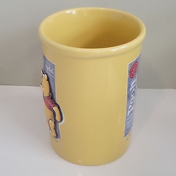 NEW Disney World Winnie the Pooh Mug - Picture 3 of 7